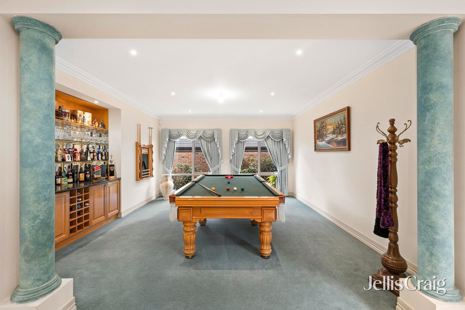 19 Hilledge Lane, Mooroolbark image 7