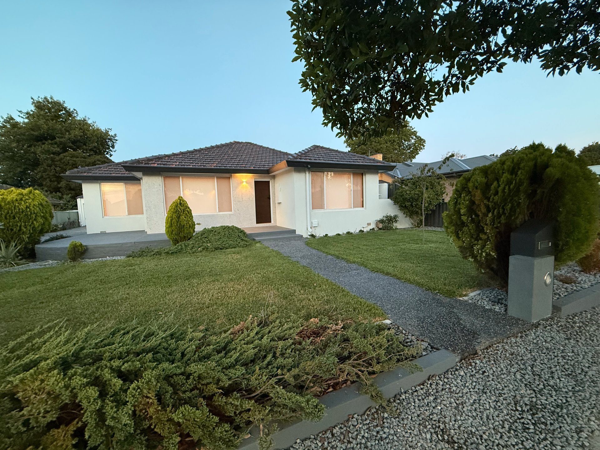 1/9 Hinkley Avenue, Croydon image 1