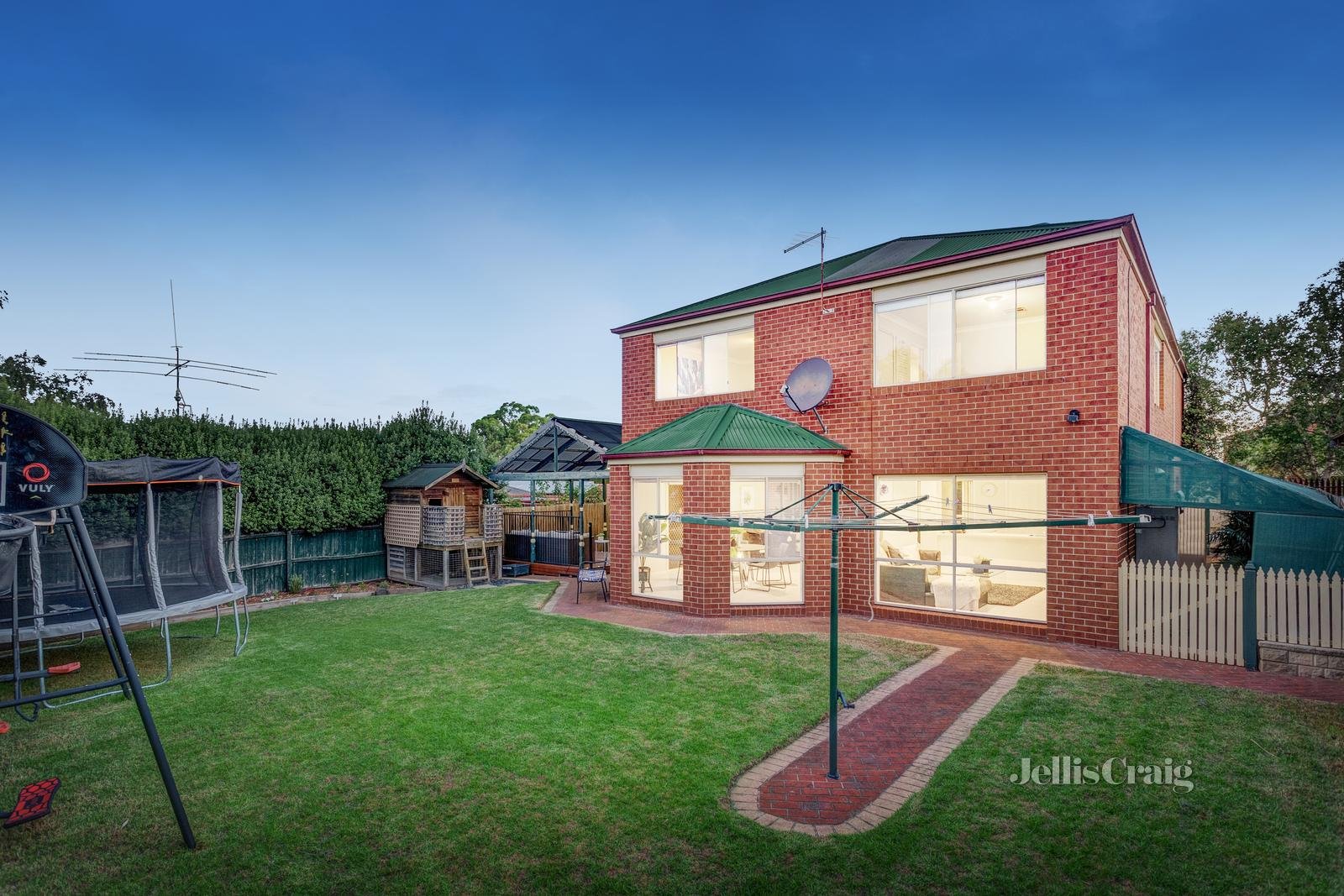 19 Honeyeater Terrace, South Morang image 7