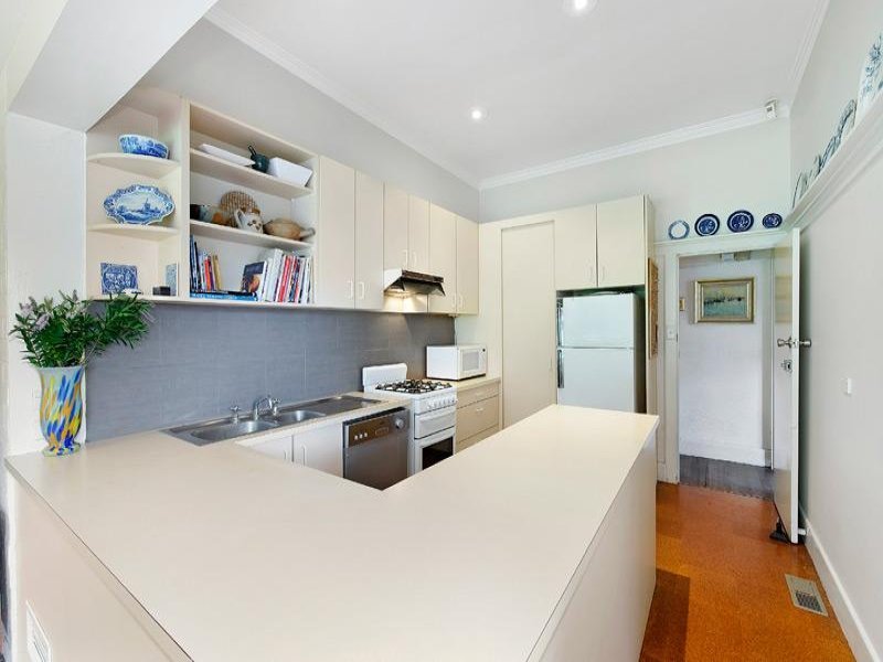19 Hotham Street, Mont Albert image 6