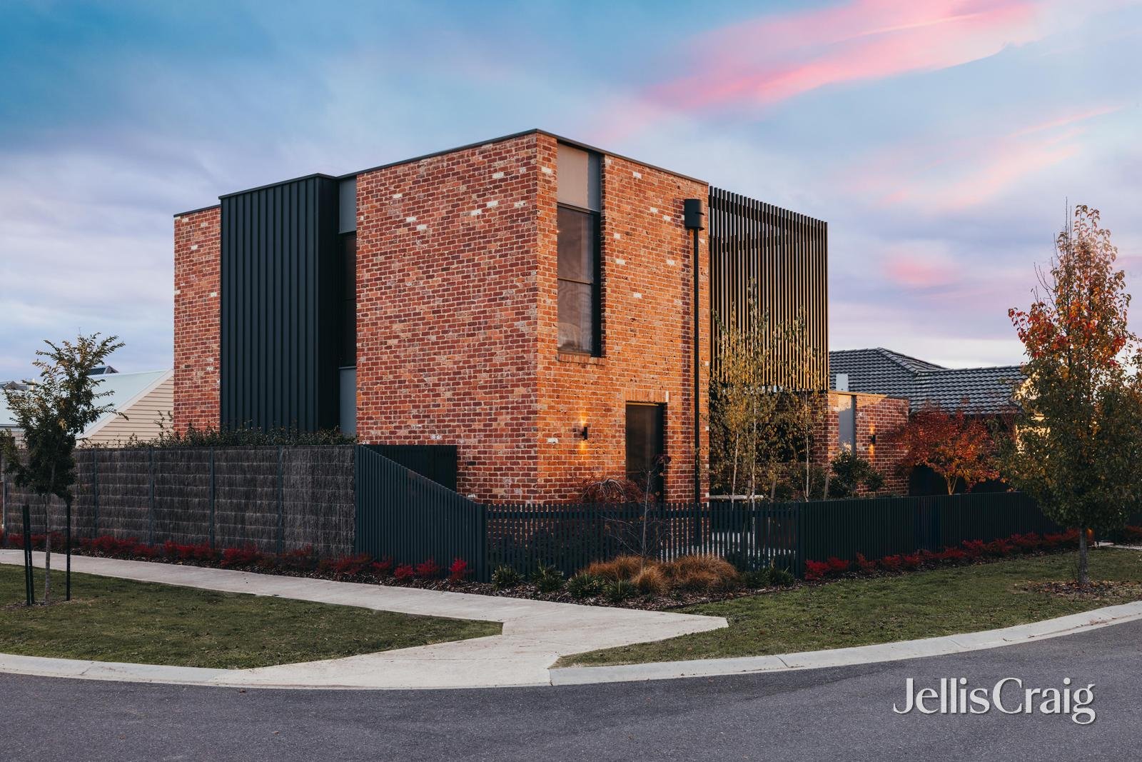 19 Hurst Drive, New Gisborne image 5
