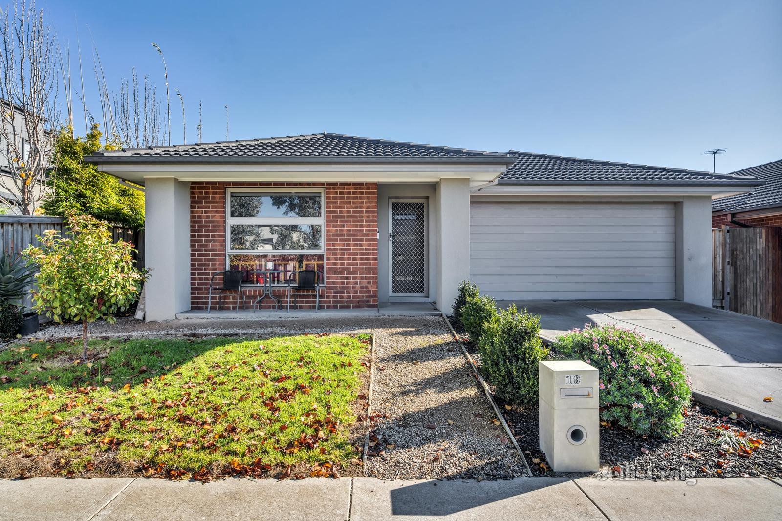 19 Illawara Drive, Mickleham image 1