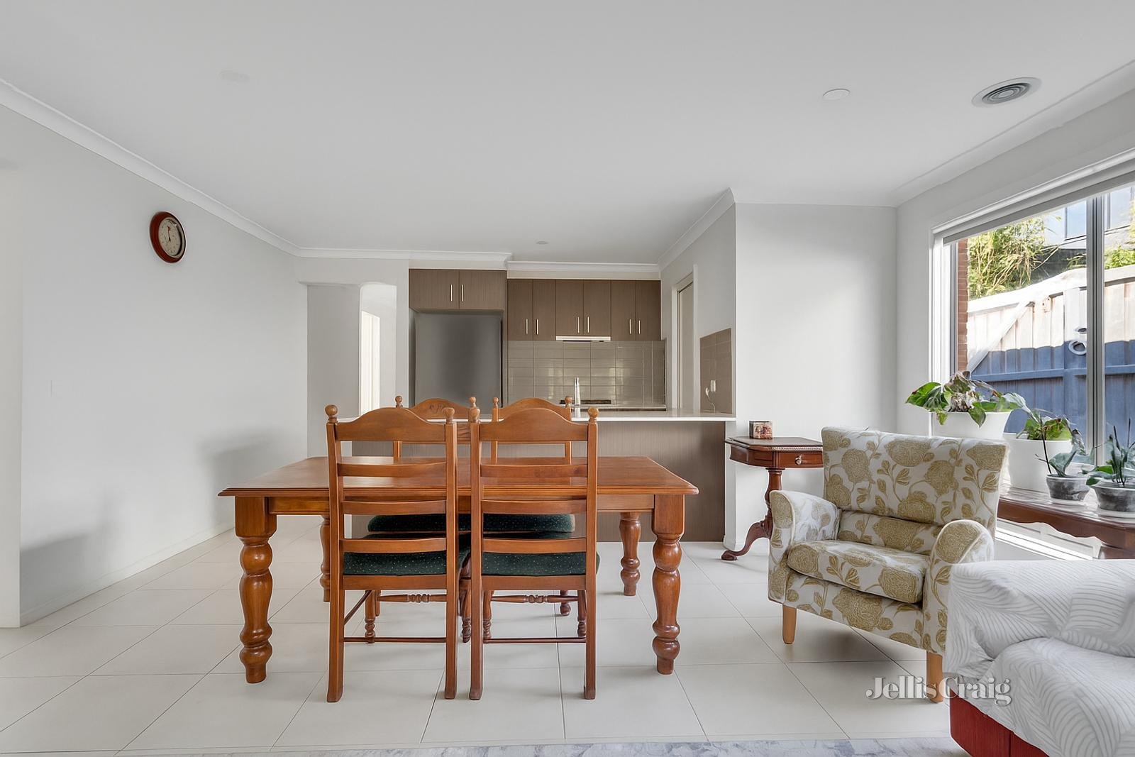 19 Illawara Drive, Mickleham image 2