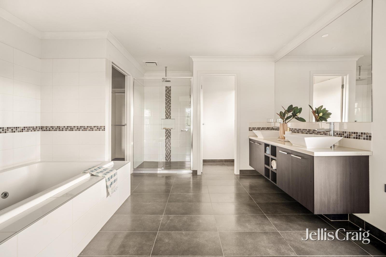 19 James Avenue, Aspendale image 12