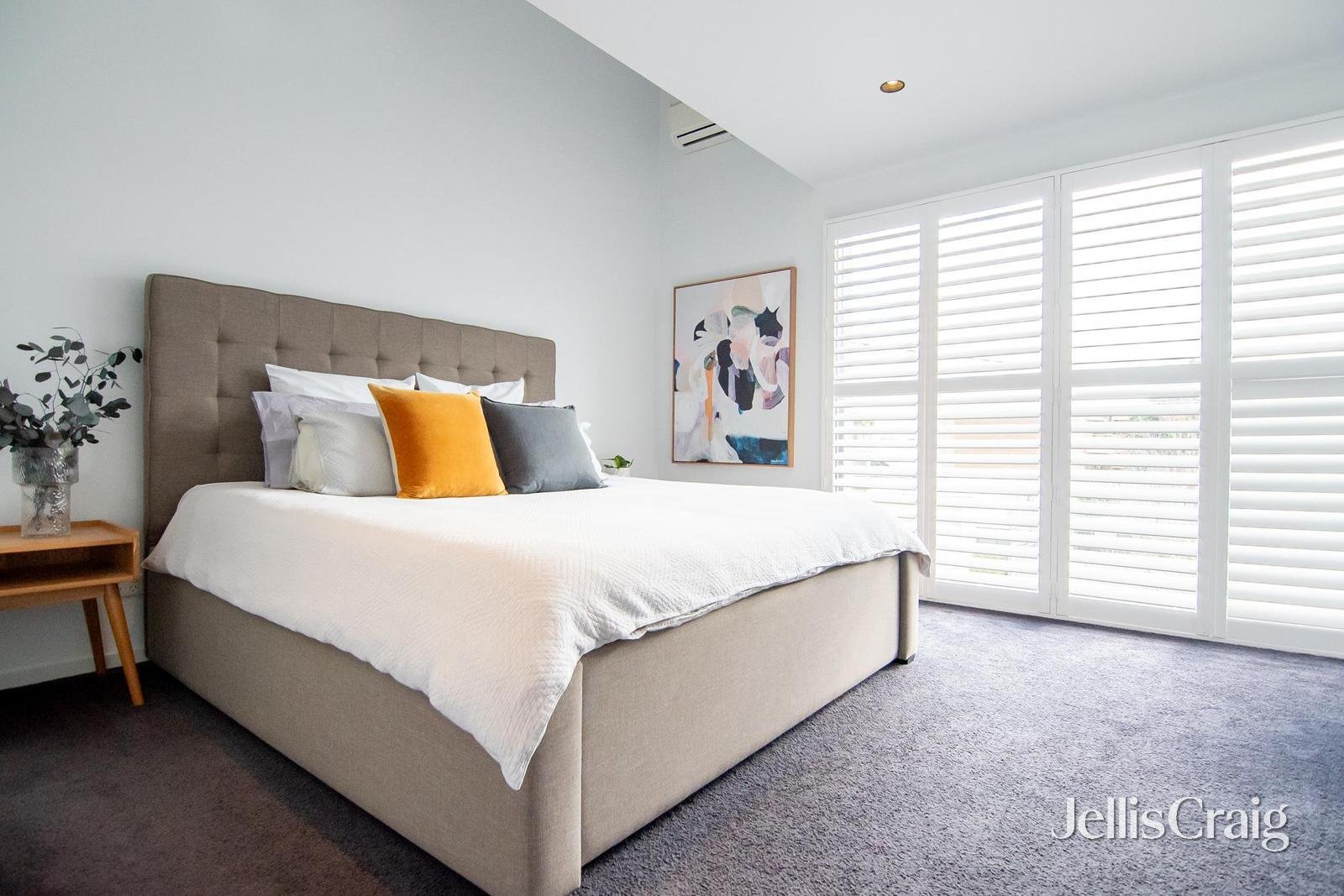 19 James Avenue, Kew image 6