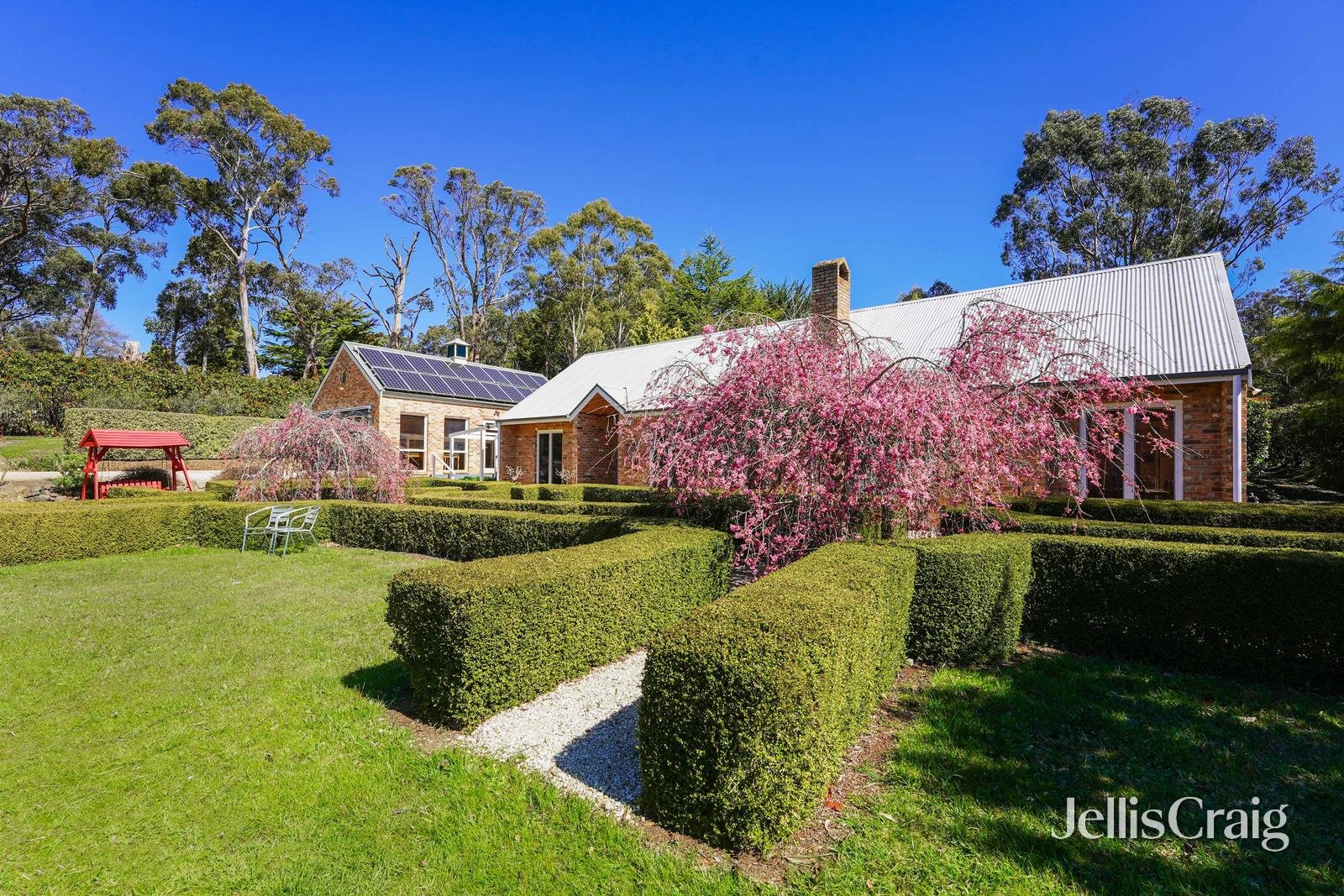 19 Jason Drive, Woodend image 13
