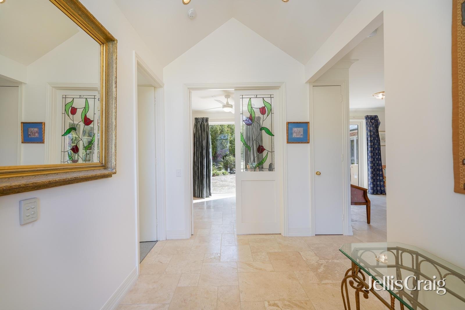 19 Jason Drive, Woodend image 12