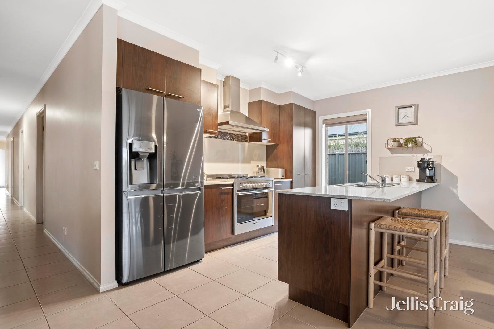 19 Jessie Evelyn Crescent, Kyneton image 2