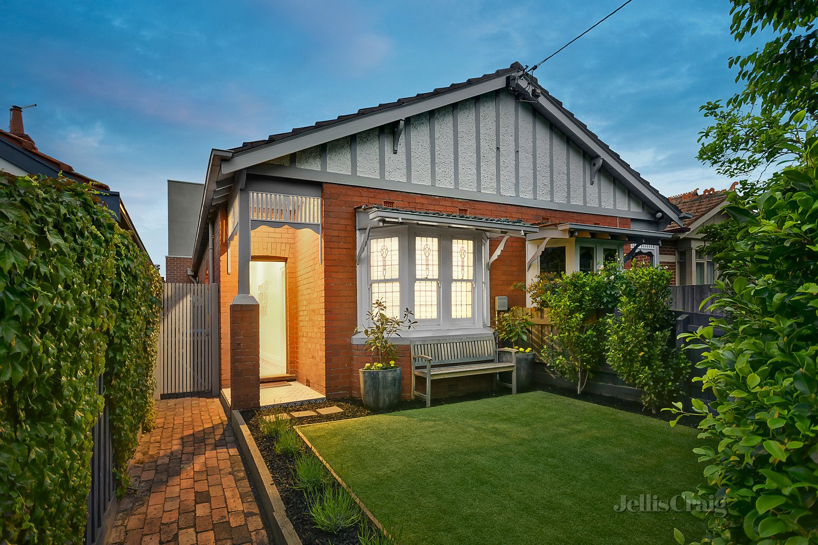 19 John Street, Malvern East image 2