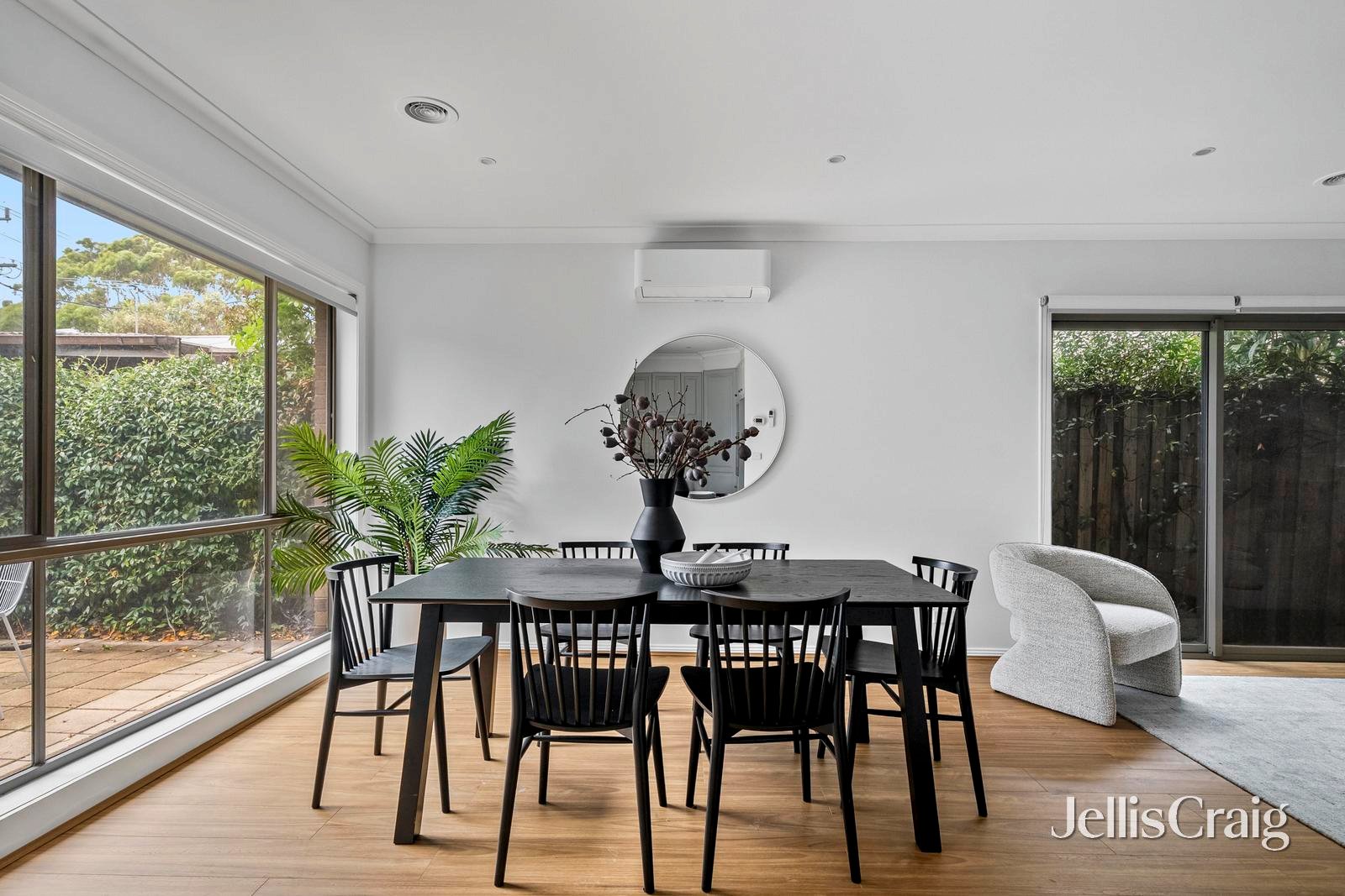 19 Jubilee Street, Newport image 4