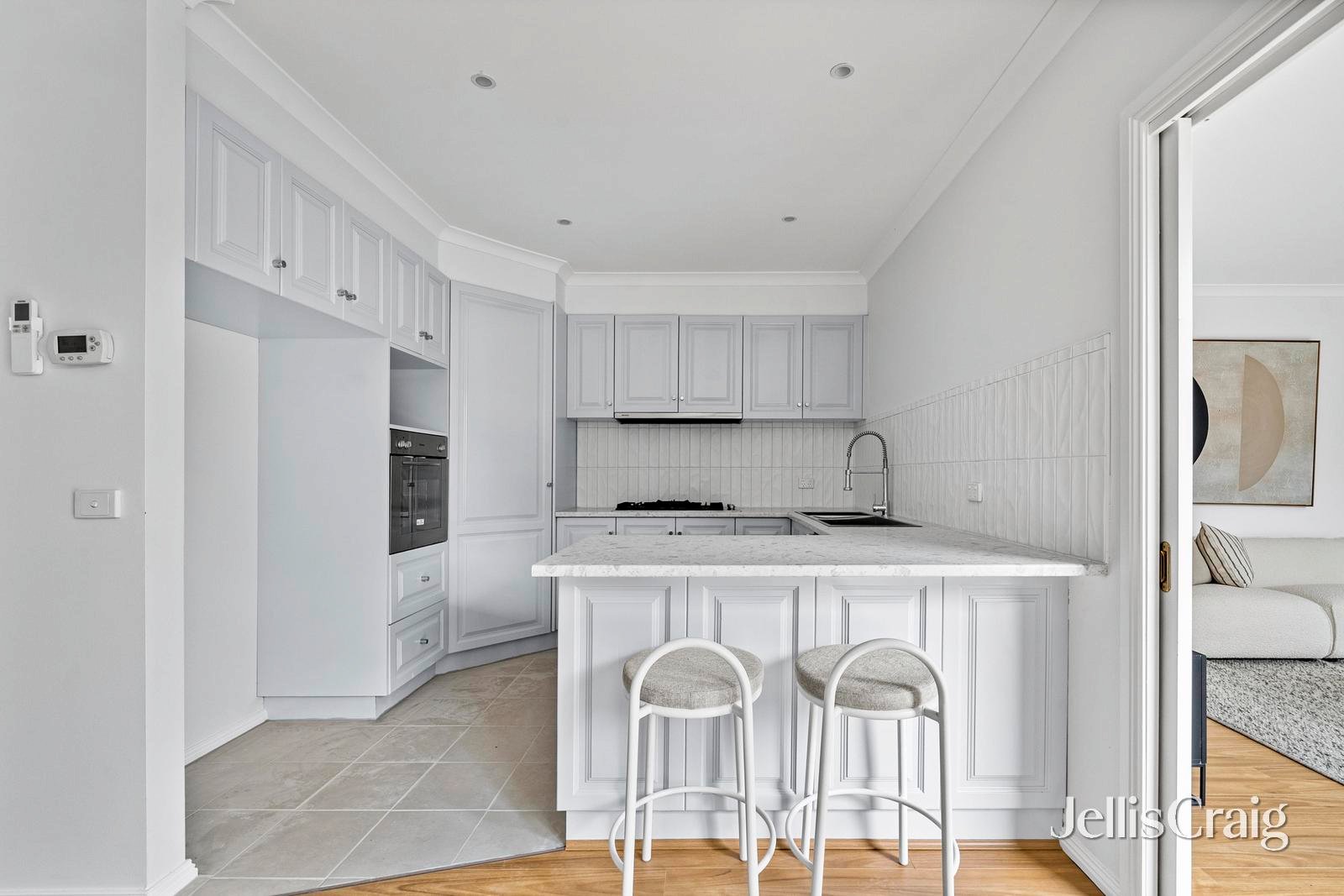 19 Jubilee Street, Newport image 6