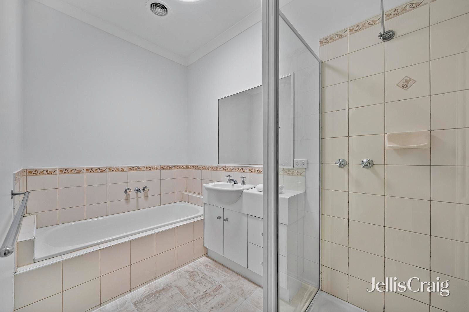 19 Jubilee Street, Newport image 15