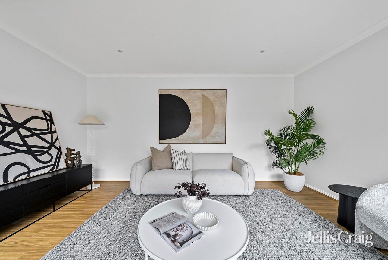 19 Jubilee Street, Newport image 3
