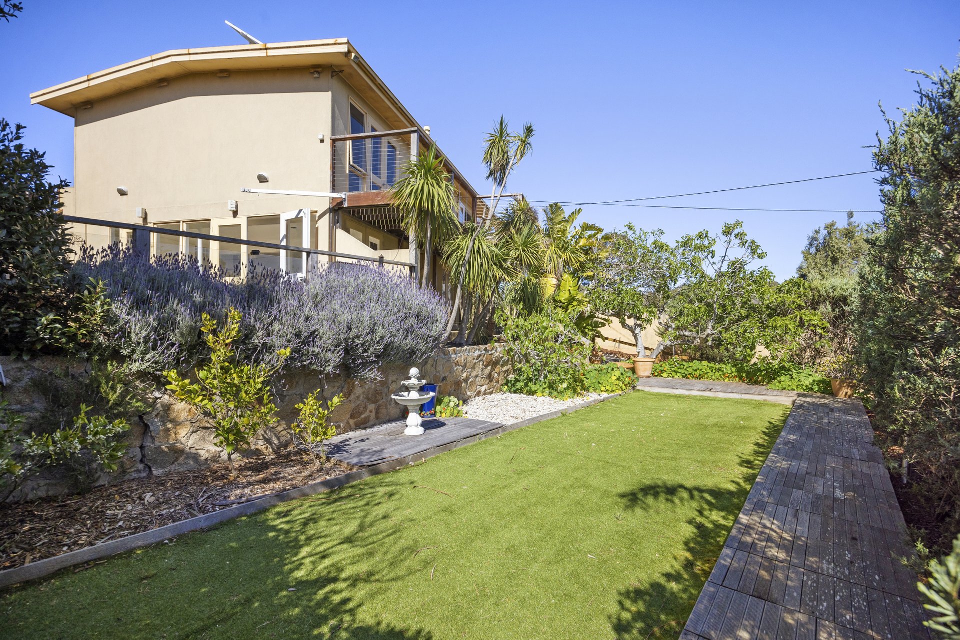19 Kanburra Street RYE