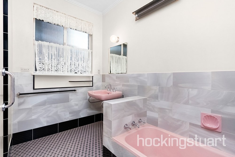 19 Kawarren Street, Balwyn North image 8