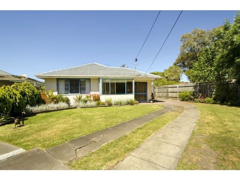 19 Keeshan Court, Altona image 1