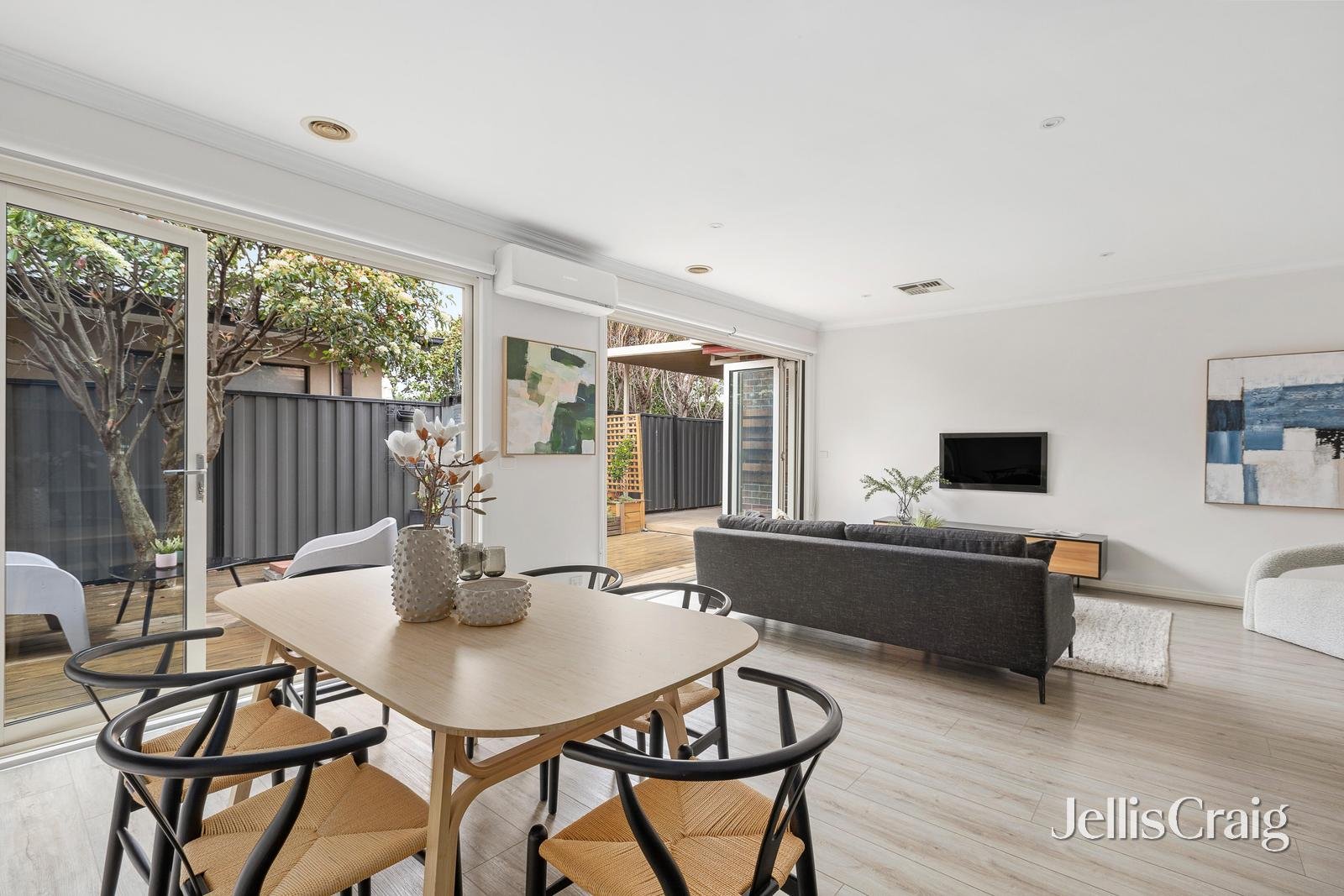 19 Kingham Street, Newport image 5
