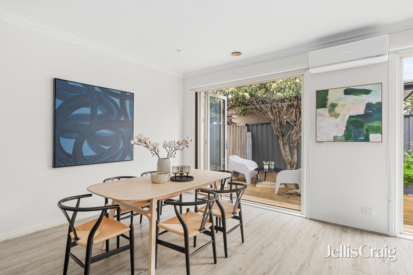19 Kingham Street, Newport image 12