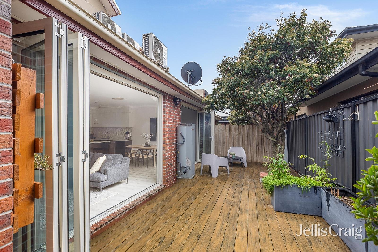 19 Kingham Street, Newport image 13
