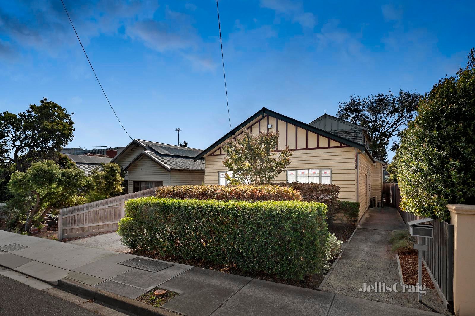 19 Lawry Street, Northcote image 1