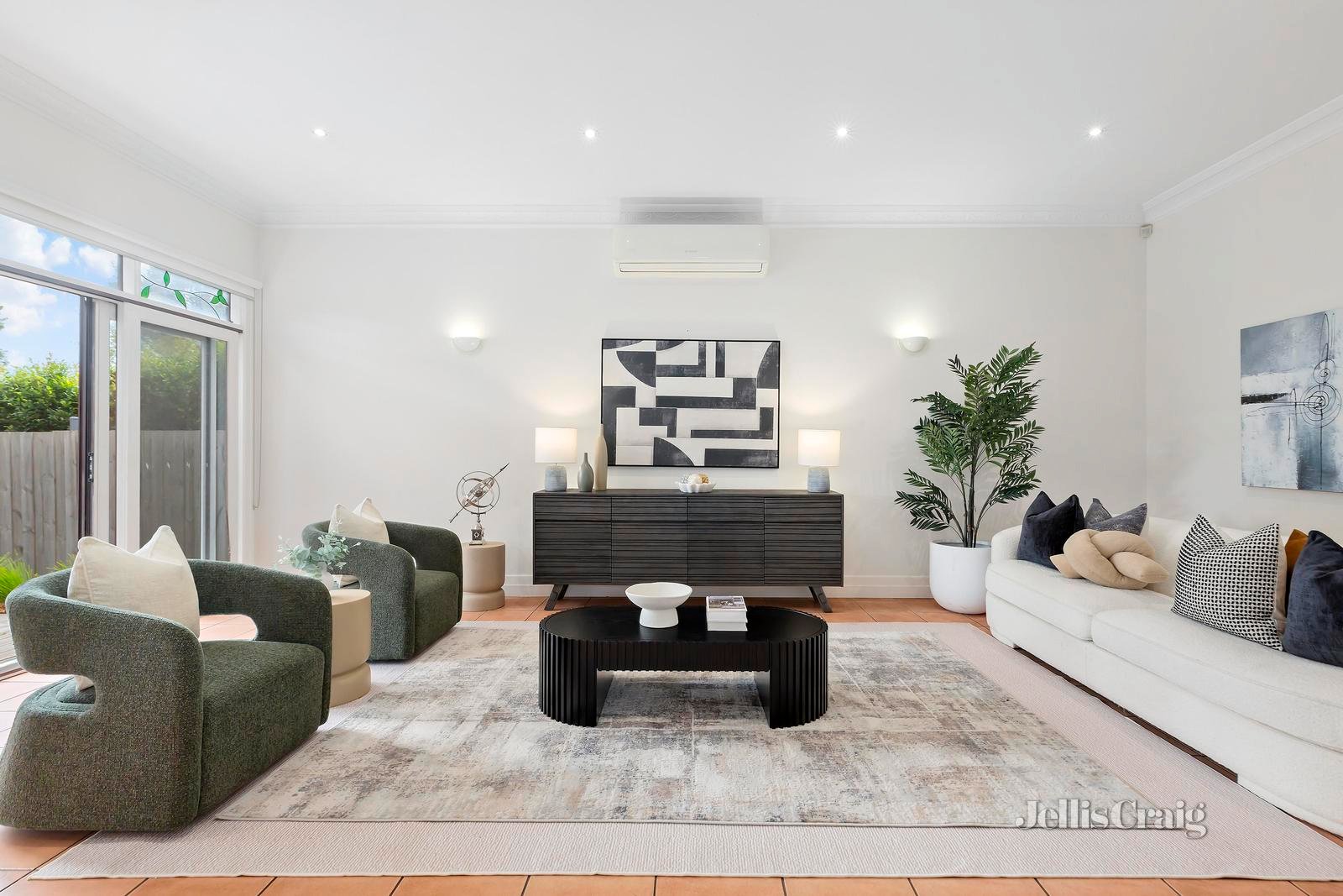 19 Lawry Street, Northcote image 3