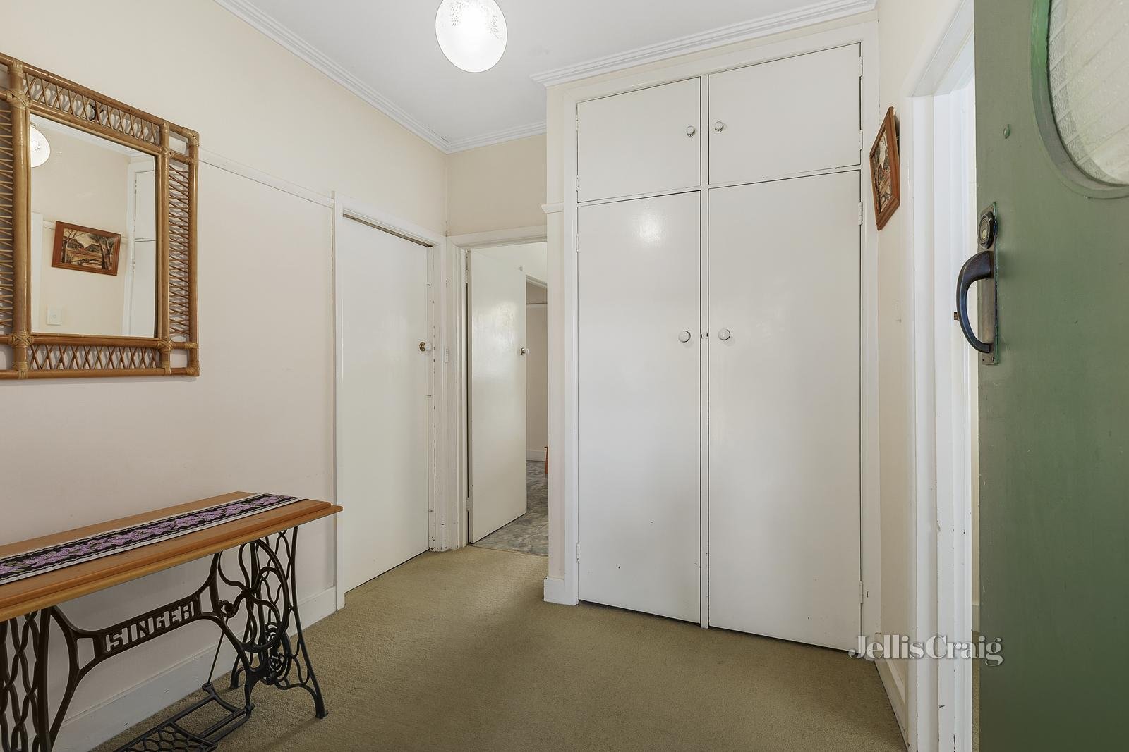 19 Leicester Street, Heidelberg Heights image 4