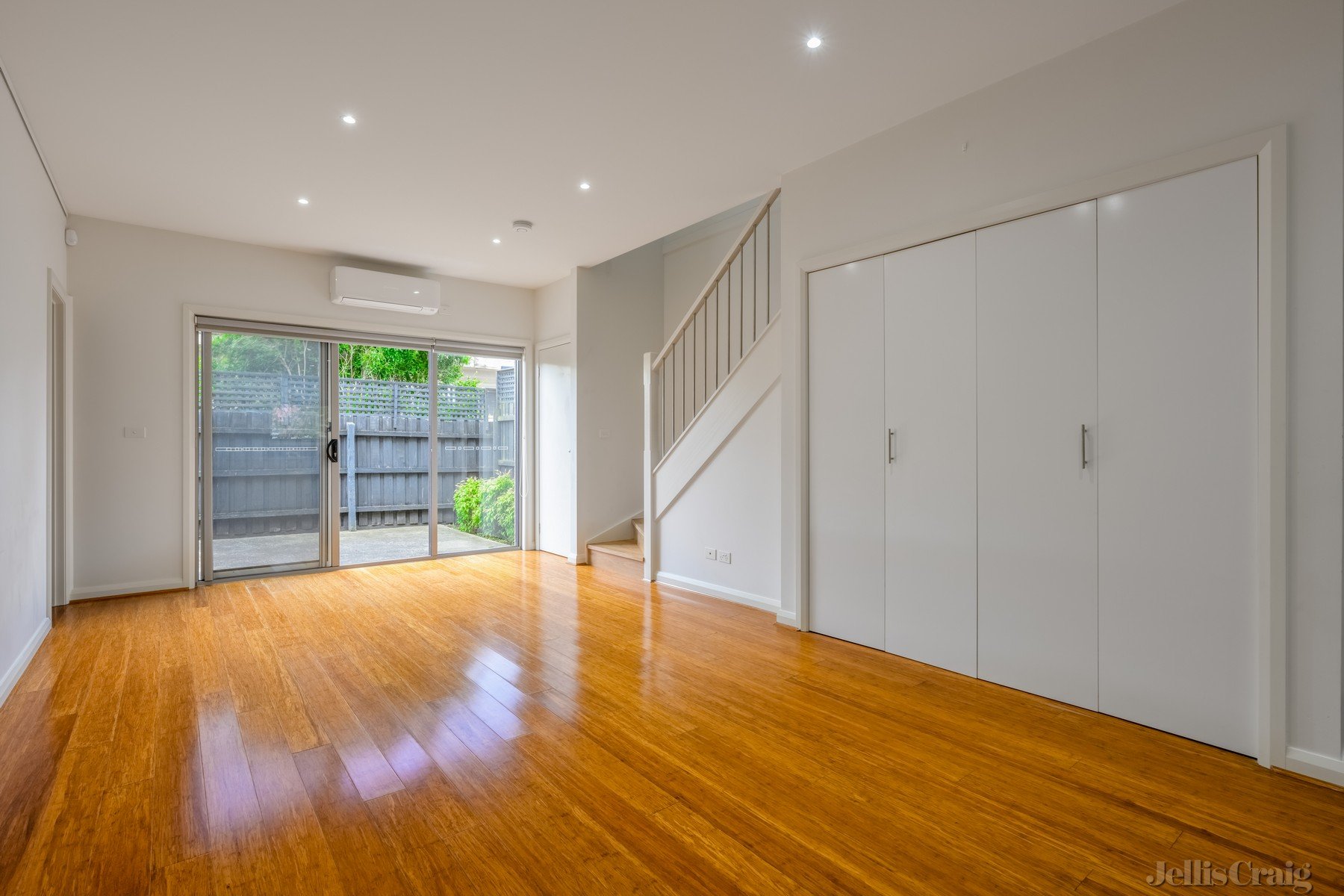 19 Lindsay Street, Reservoir image 2
