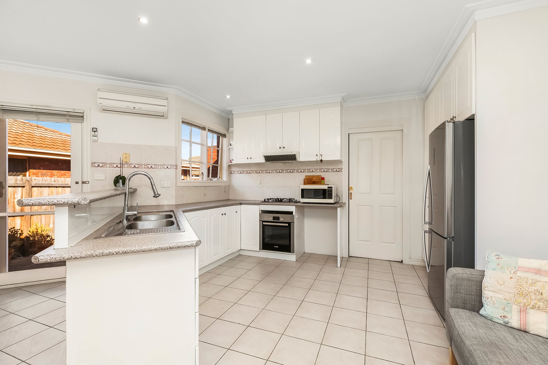 Property Gallery Thumbnail 4