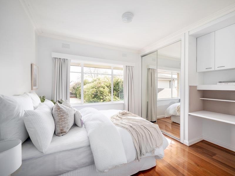 19 Madeline Street, Glen Iris image 11