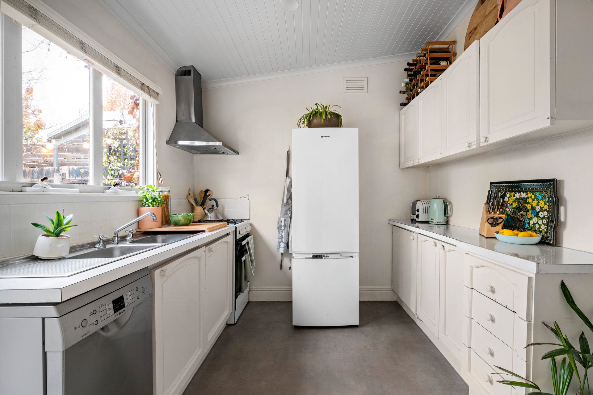 Property Gallery Thumbnail 7