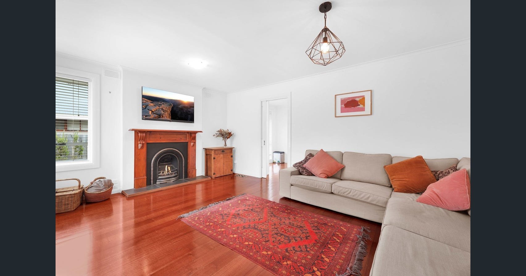 19 Marcus Road, Croydon image 5