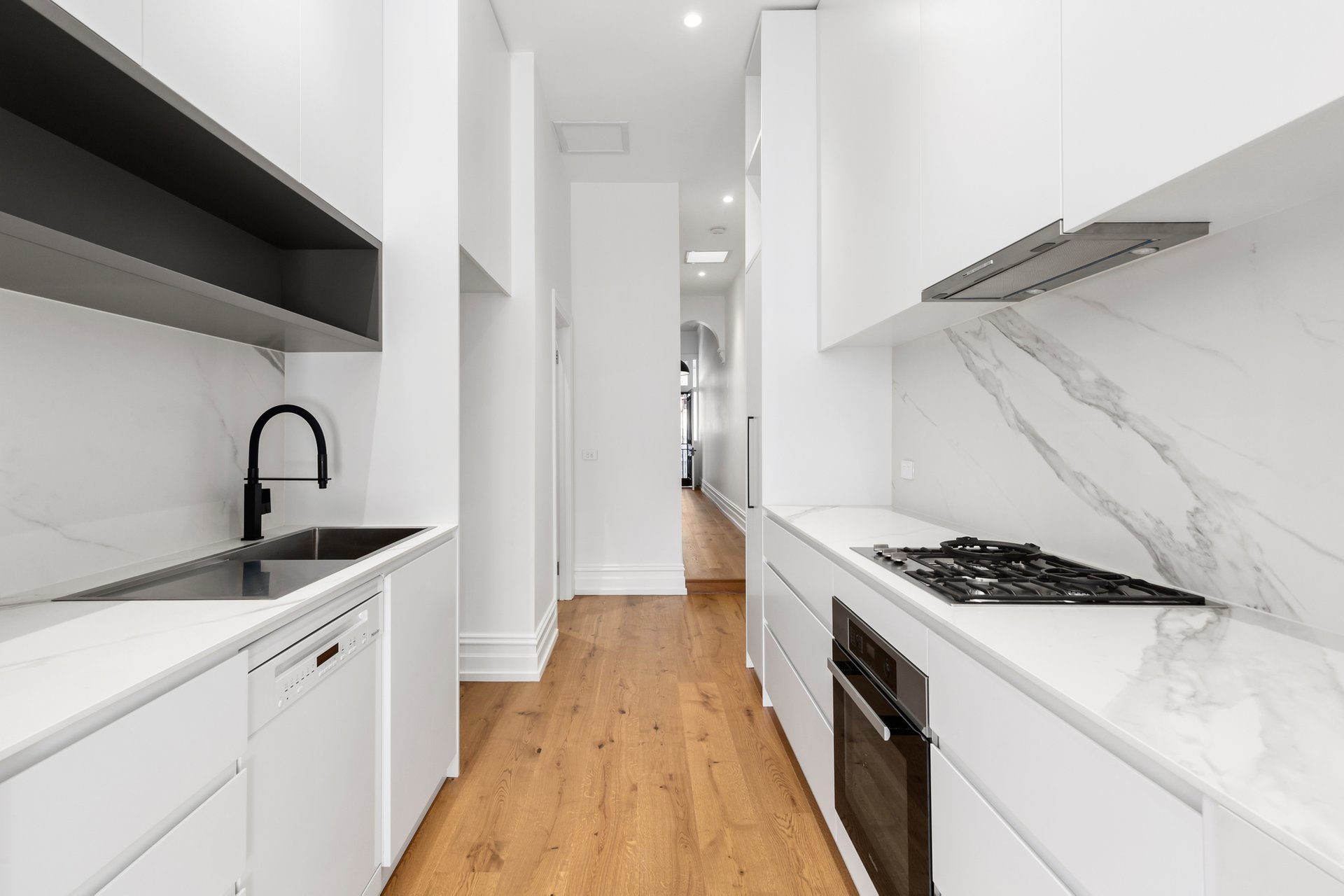 Property Gallery Thumbnail 4