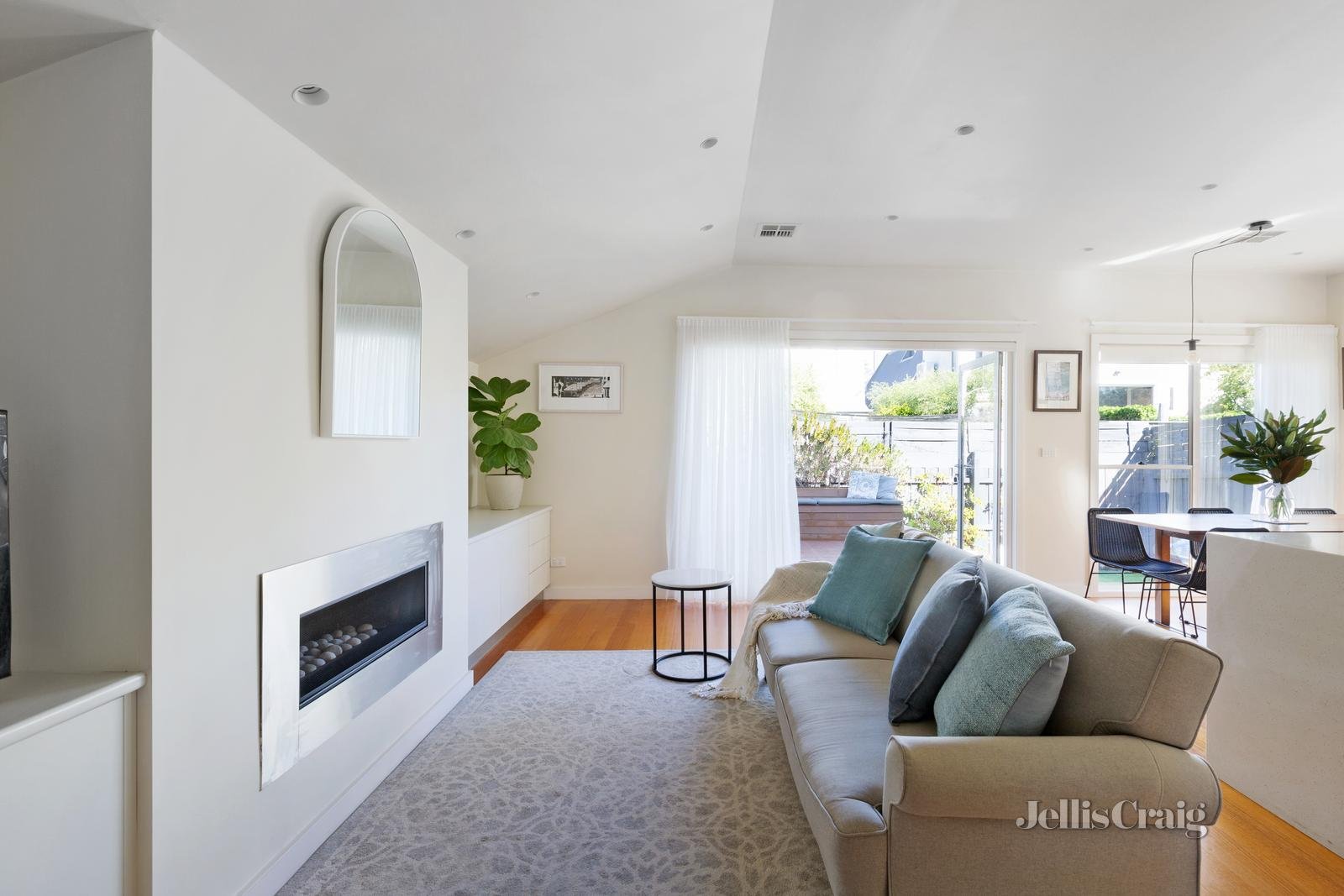 19 May Street, Kew image 5