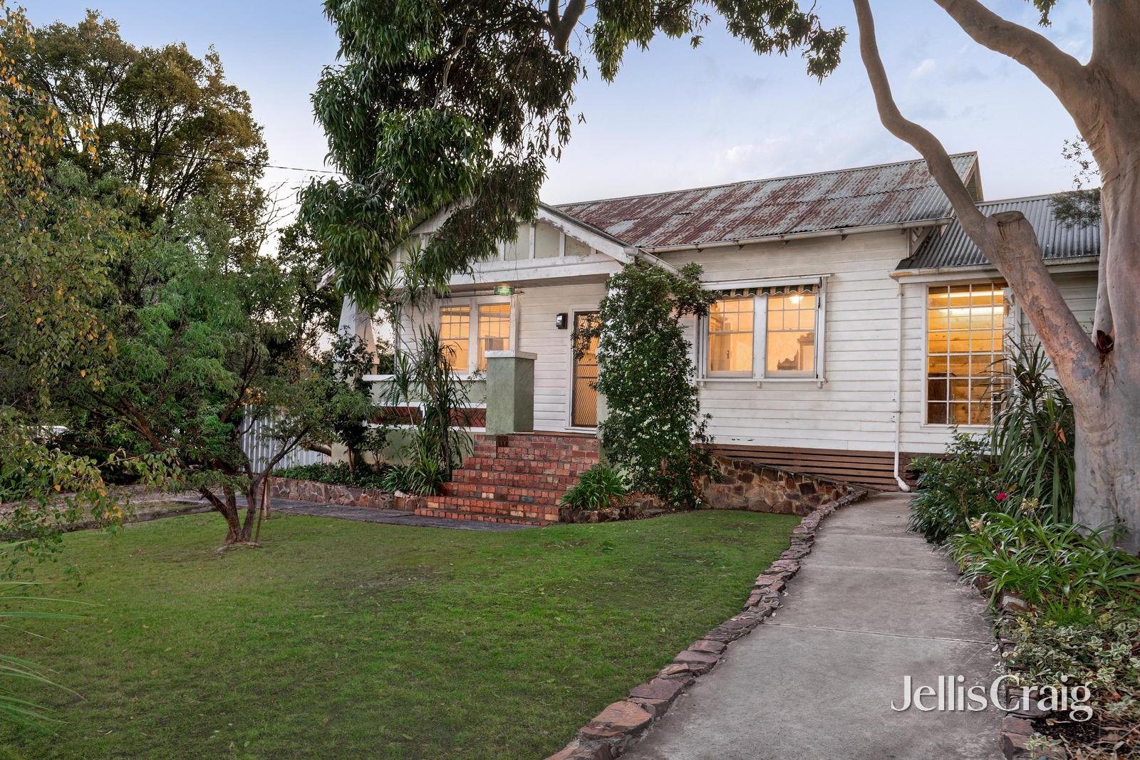 19 Mcdowell Street, Greensborough image 1