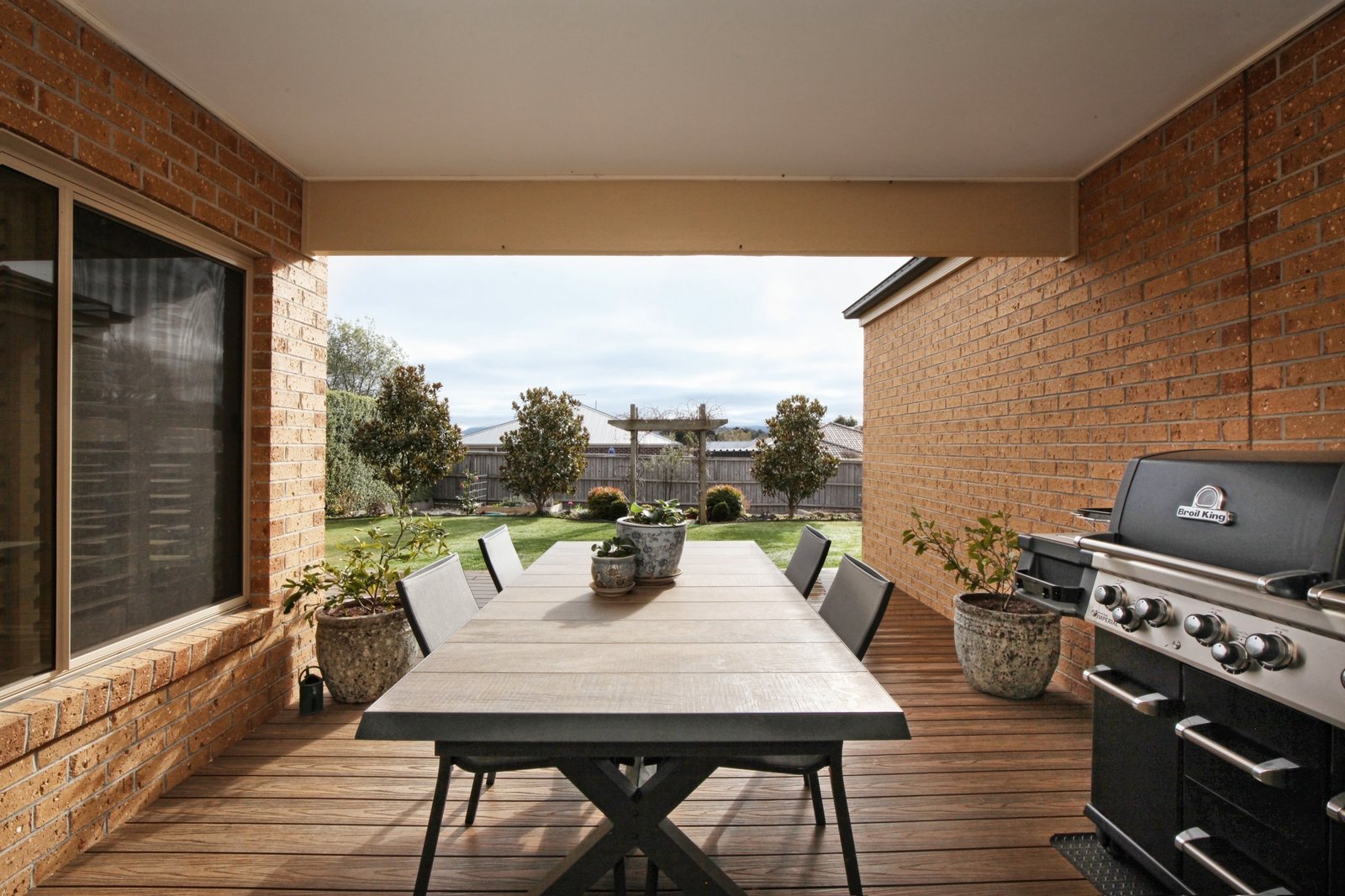 Property Gallery Thumbnail 14
