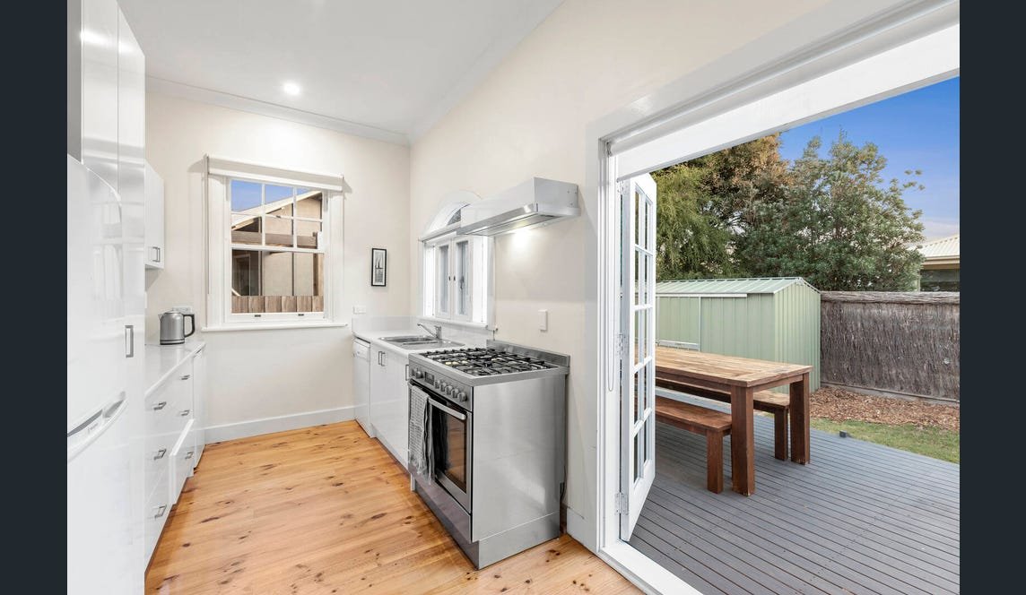 Property Gallery Thumbnail 4