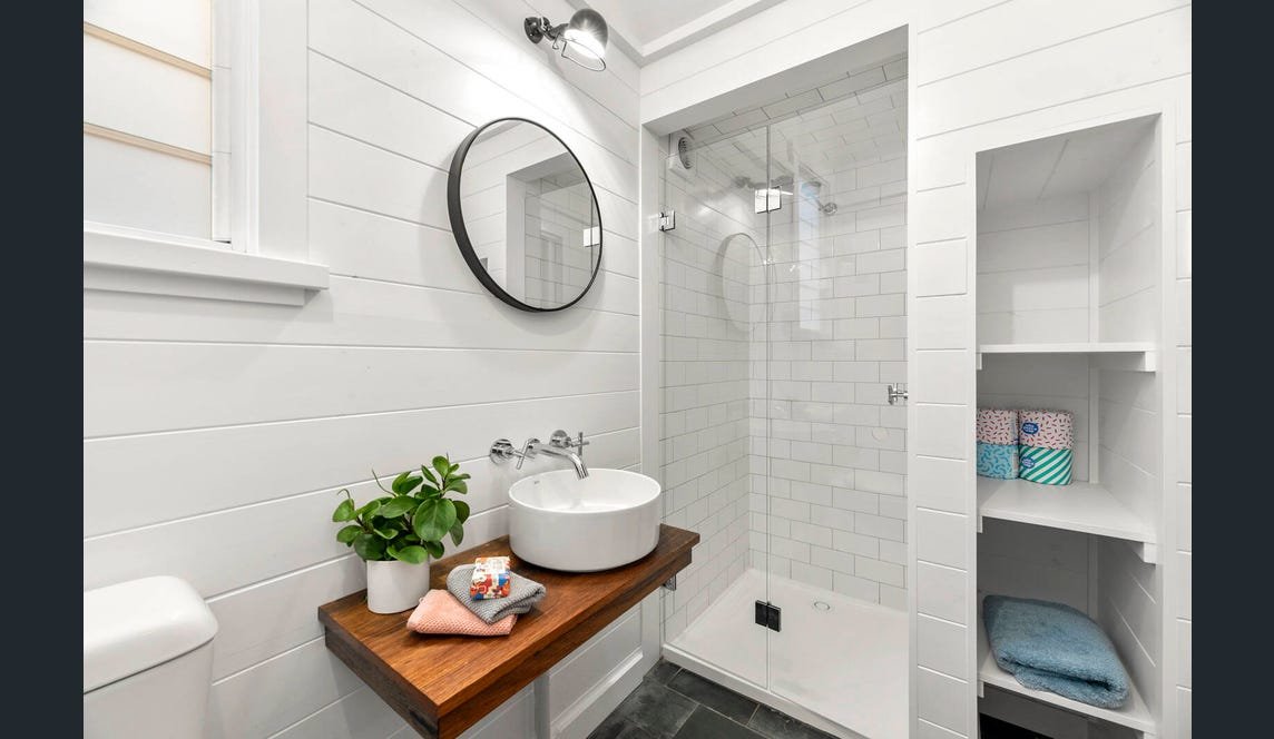 Property Gallery Thumbnail 13