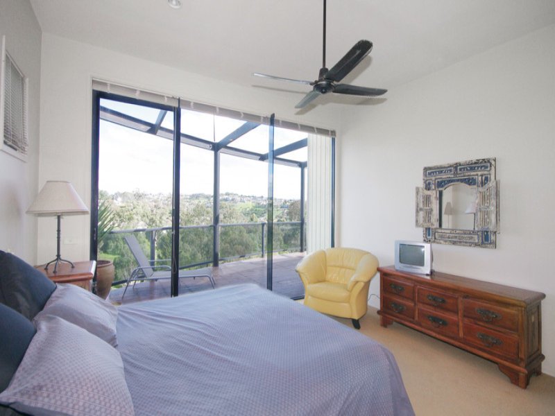 19 Melville Avenue, Newtown image 7