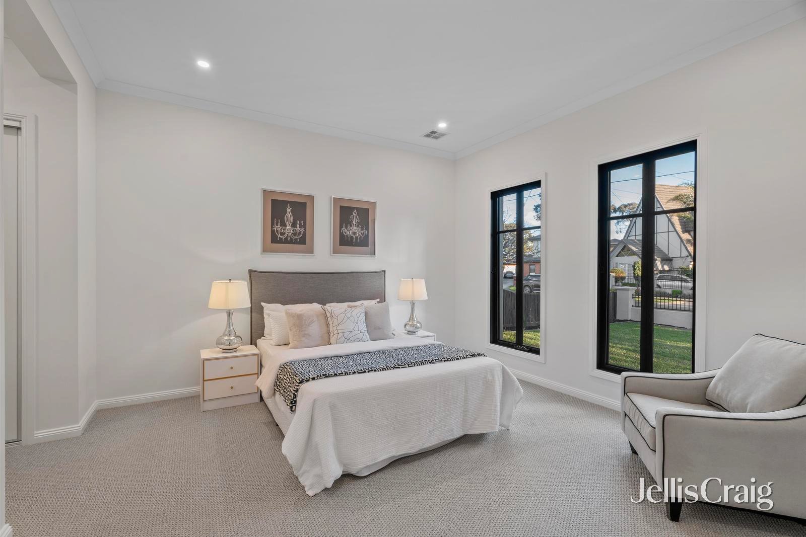 19 Merrick Crescent, Glen Waverley image 10