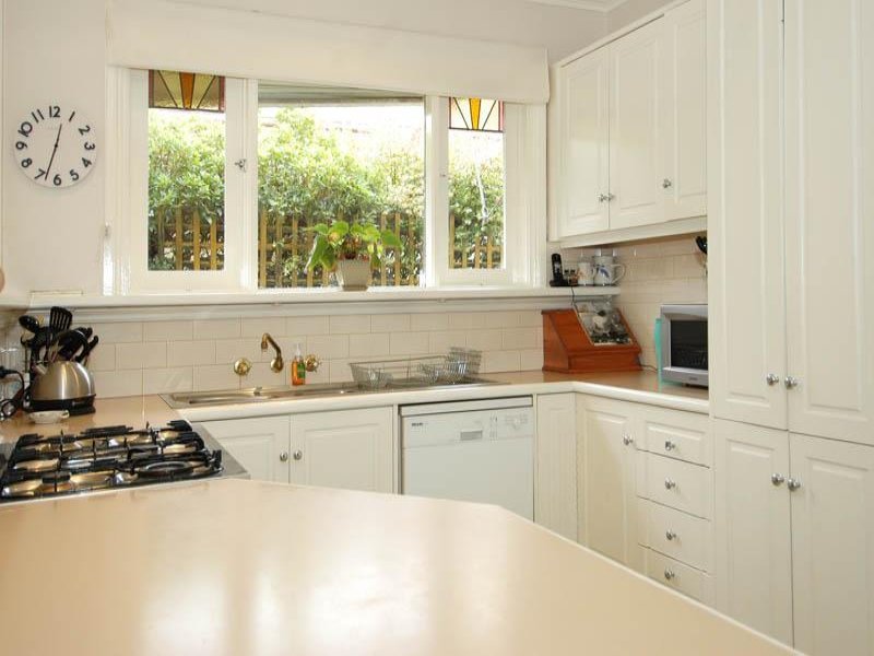 19 Mervyn Street, Newtown image 5
