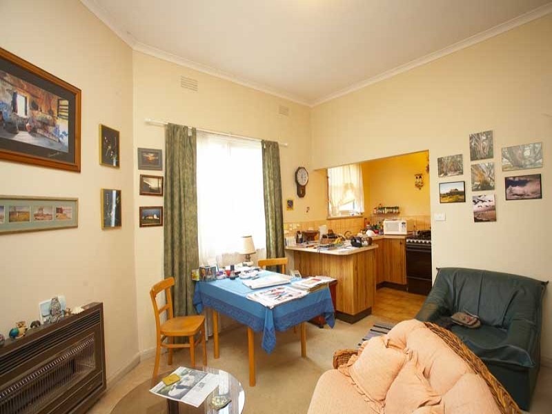 19 Mount View Street, Croydon image 3