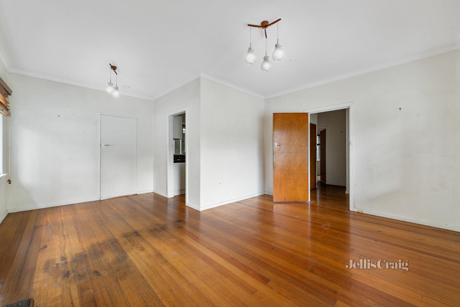 19 Mountain View Road, Nunawading image 3