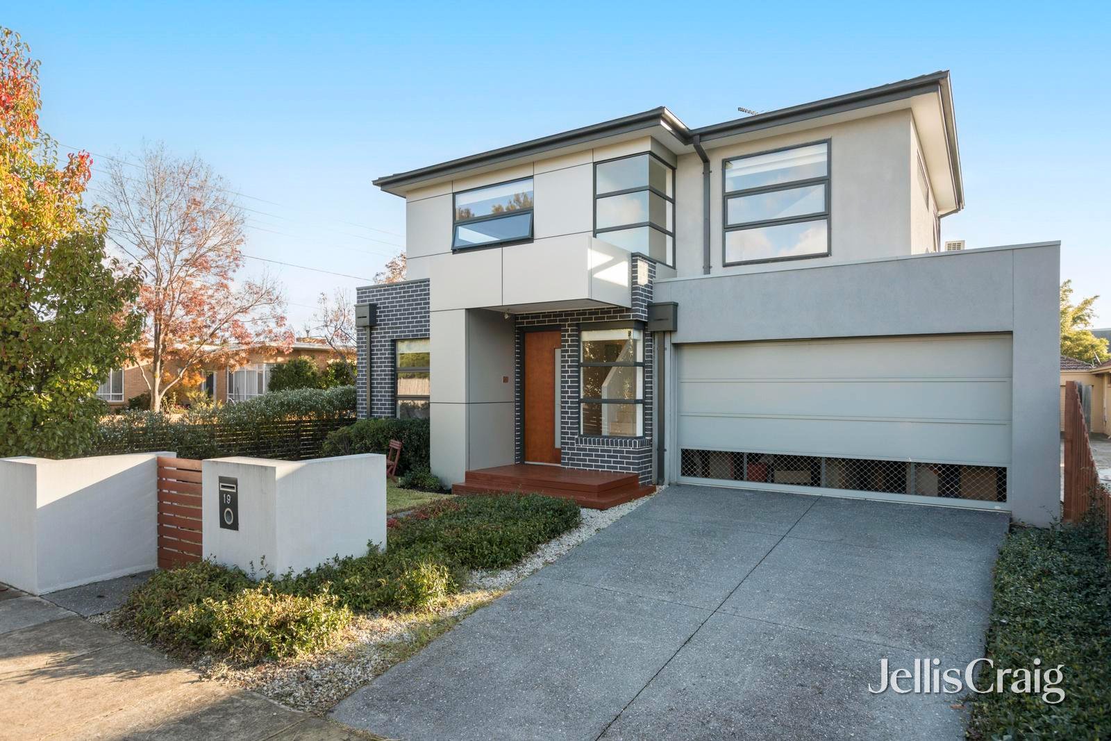 19 Moylan Street, Bentleigh&nbsp;East image 2