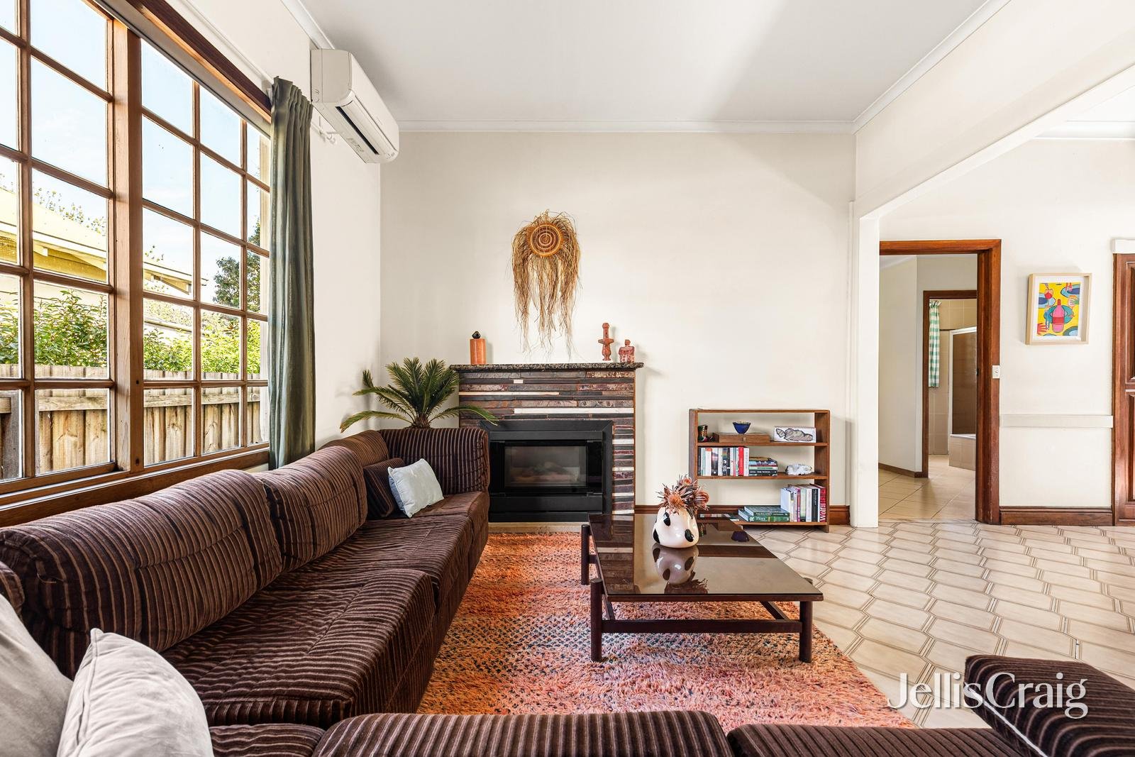 19 Nash Street, Northcote image 2