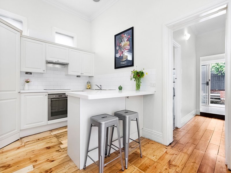 19 Nepean Highway, Elsternwick image 3