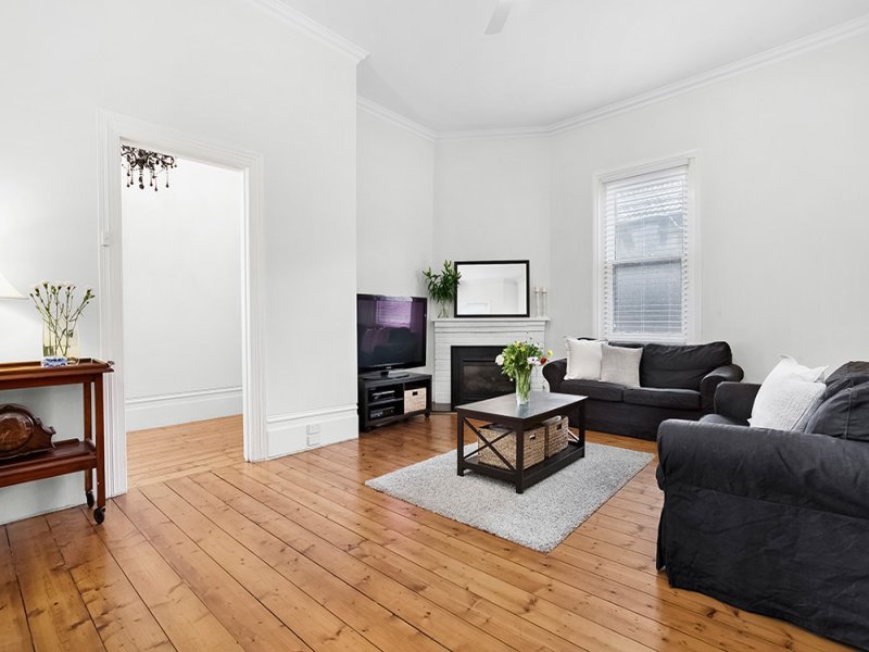 19 Nepean Highway, Elsternwick image 7
