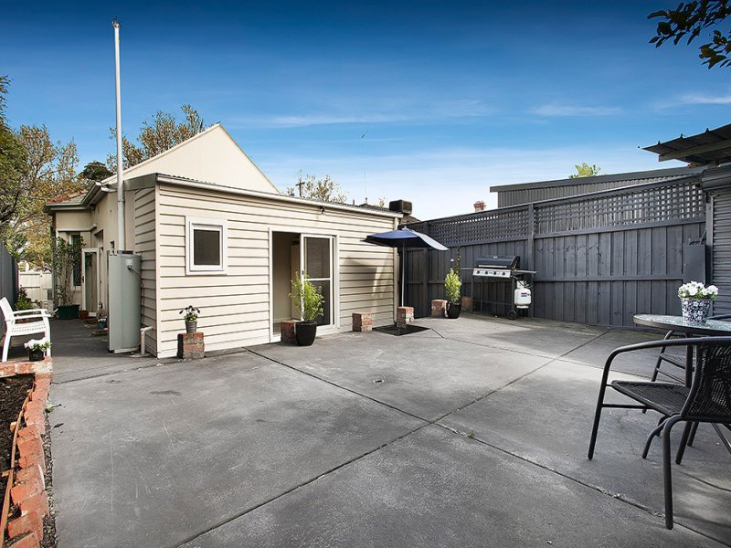 19 Nepean Highway, Elsternwick image 8