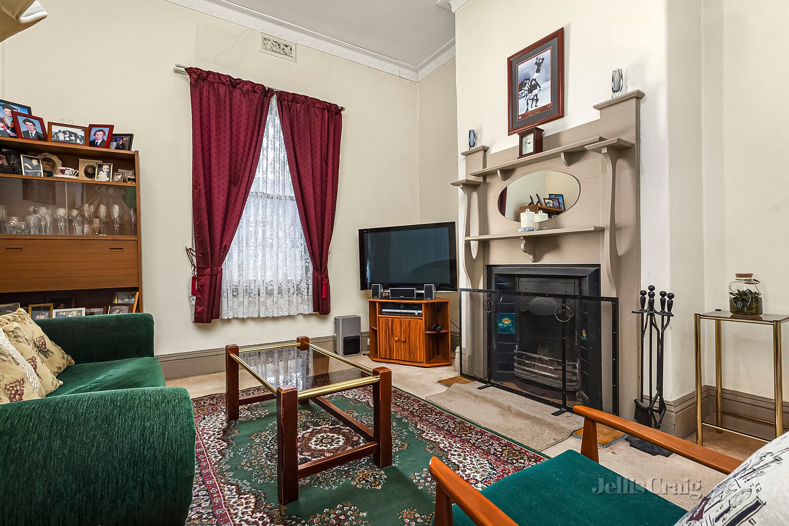 19 Newton Parade, Moonee Ponds image 3