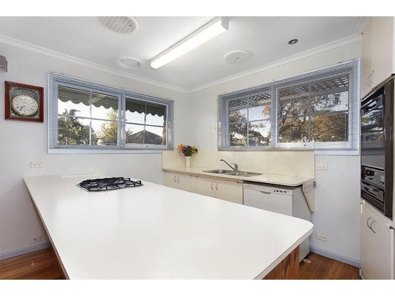 19 Noordenne Avenue, Seaholme image 5