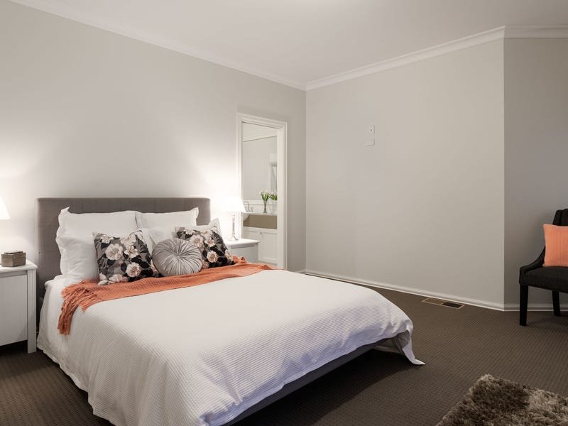 19 Pacific Drive, Mooroolbark image 9
